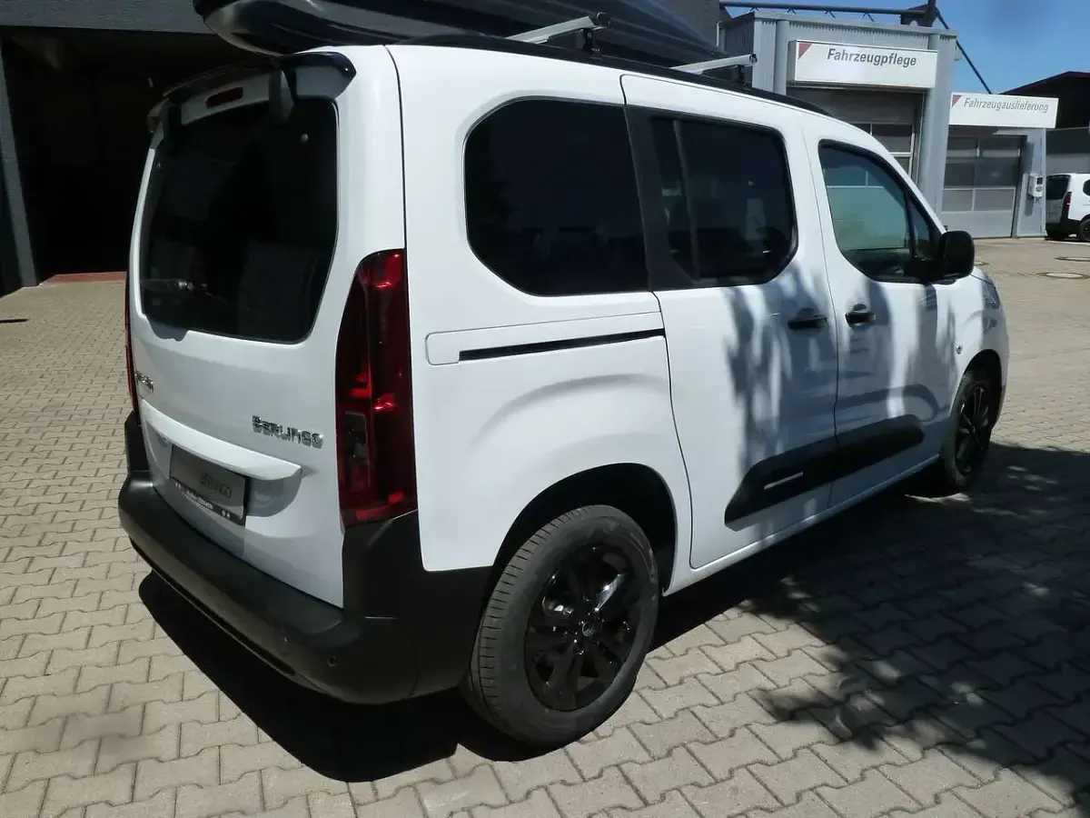 Neu Citroën Berlingo 102 PS (75 kW) 2026 Polarweiss Van / Kleinbus