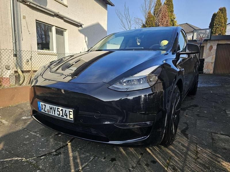 Schwarz Gebraucht 2022 Tesla Model Y SUV | 29.999 € (Superpreis) - Bild 1/4