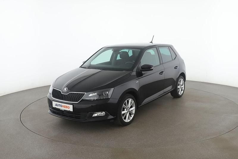 Schwarz Gebraucht 2018 Skoda Fabia Clever Limousine | 12.170 € (Fairer Preis) - Bild 1/3