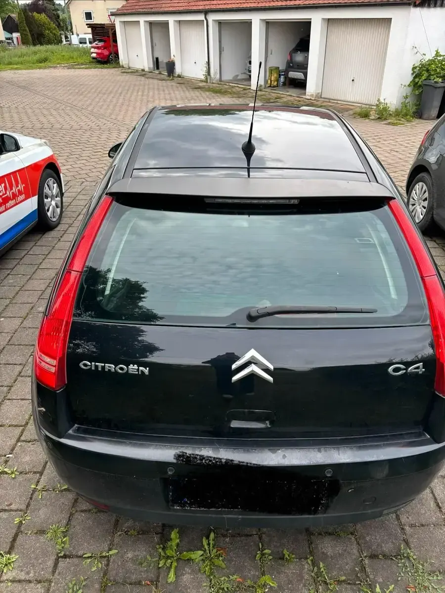 Gebraucht Citroën C4 109 PS (80 kW) 2007 Schwarz Limousine