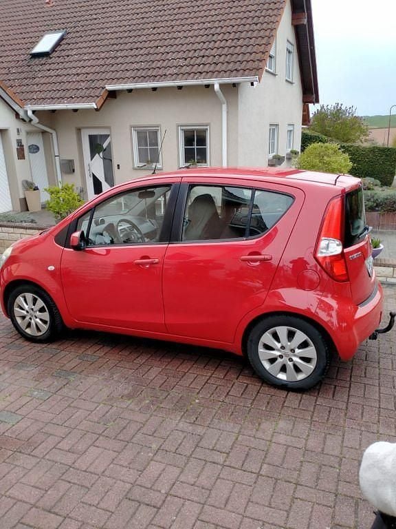 Second-hand Suzuki Splash 86 CP (63 kW) 2009 Roșu Hatchback