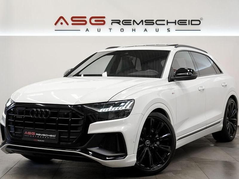 Andere Gebraucht 2021 Audi Q8 Design SUV | 72.900 € - Bild 1/3
