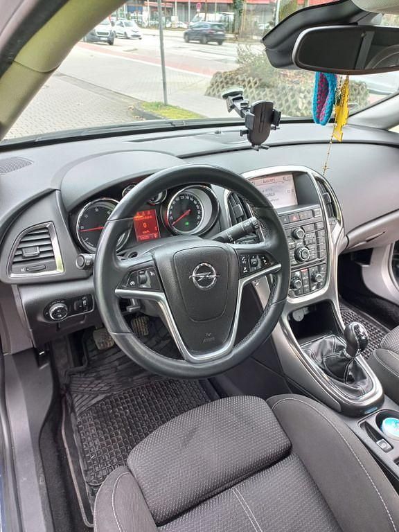 Gebraucht Opel Astra Cosmo 125 PS (91 kW) 2010 Blau Limousine