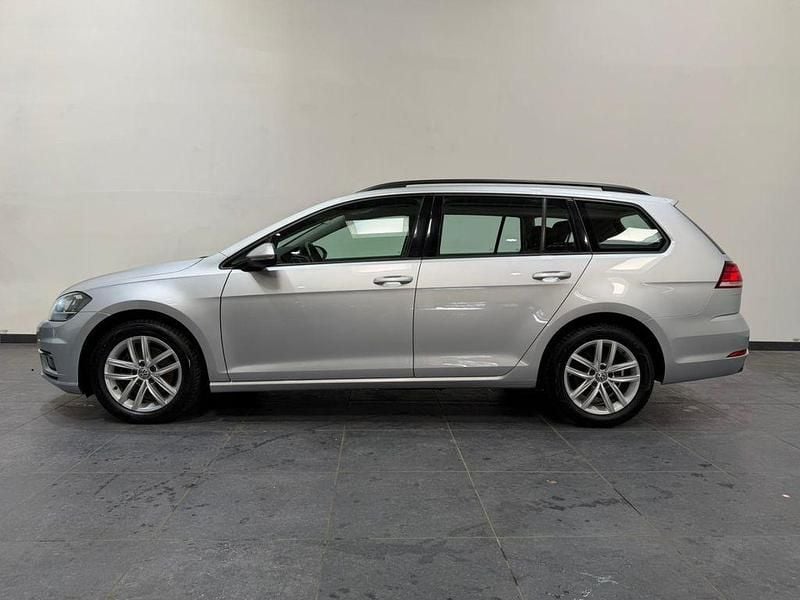 Gebraucht VW Golf VII 116 PS (85 kW) 2018 Silber Kombi