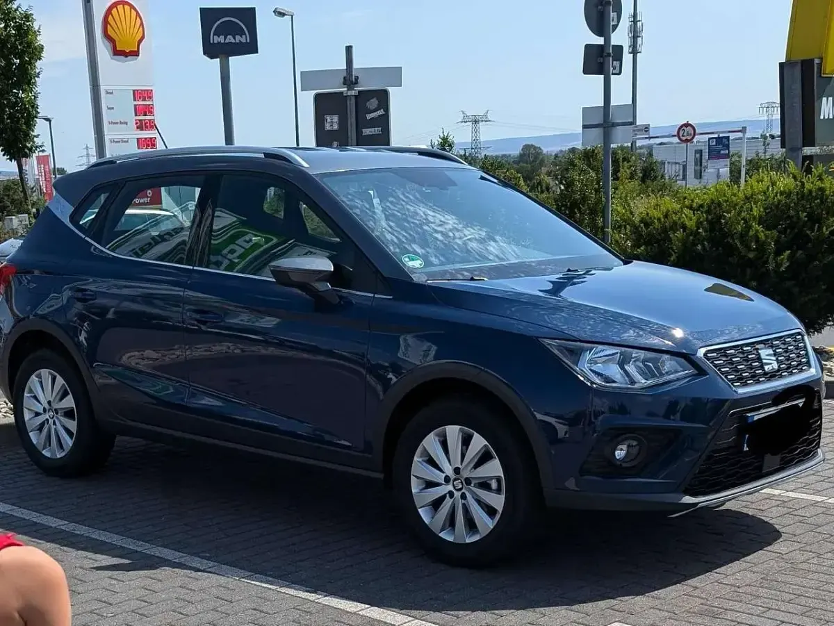 Gebraucht Seat Arona XCELLENCE 116 PS (85 kW) 2018 Blau SUV