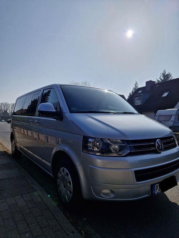 Gebraucht VW T5 140 PS (102 kW) 2015 Silber Van