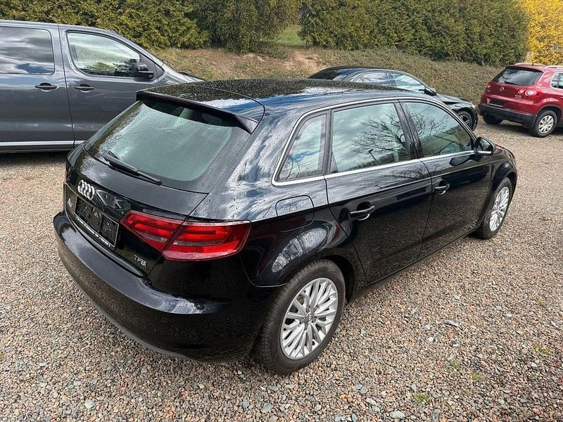 Gebraucht Audi A3 140 PS (102 kW) 2013 Schwarz Limousine