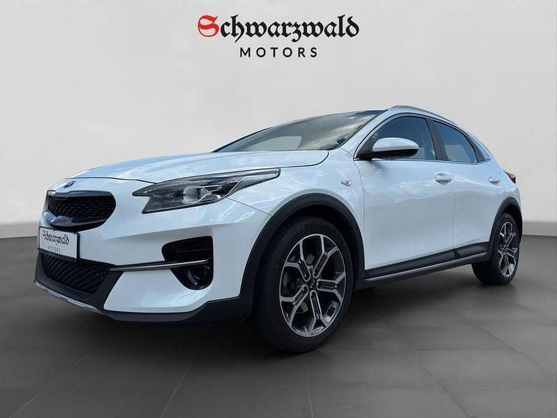 Weiß Gebraucht 2021 Kia XCeed Vision SUV | 22.380 € (Fairer Preis) - Bild 1/4