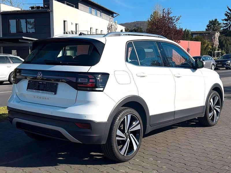Gebraucht VW T-Cross Style 150 PS (110 kW) 2022 Weiß SUV