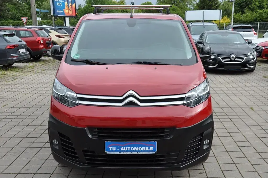 Gebraucht Citroën Jumpy Business Class 122 PS (89 kW) 2018 Farbe rot ardent Van / Kleinbus