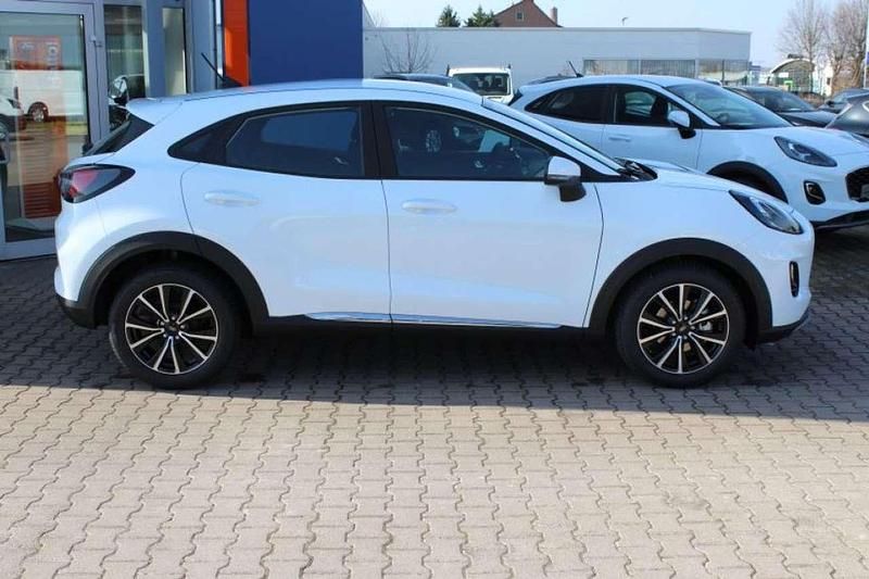 Gebraucht Ford Puma Titanium 125 PS (91 kW) 2024 Weiß SUV