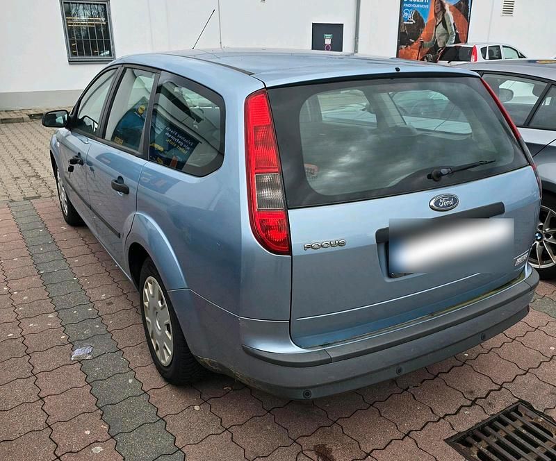 Gebraucht Ford Focus 101 PS (74 kW) 2006 Blau Kombi