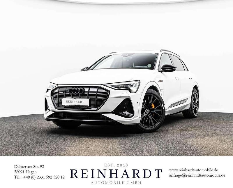 Gletscherweiß metallic Gebraucht 2022 Audi e-tron Black Edition SUV | 36.455 € (Fairer Preis) - Bild 1/1