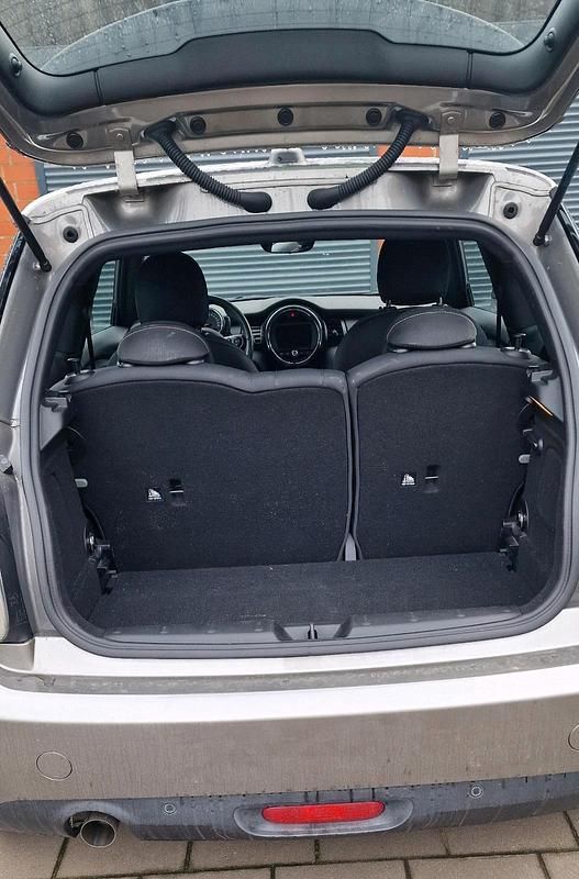 Gebraucht Mini ONE 102 PS (75 kW) 2019 Silber Kleinwagen