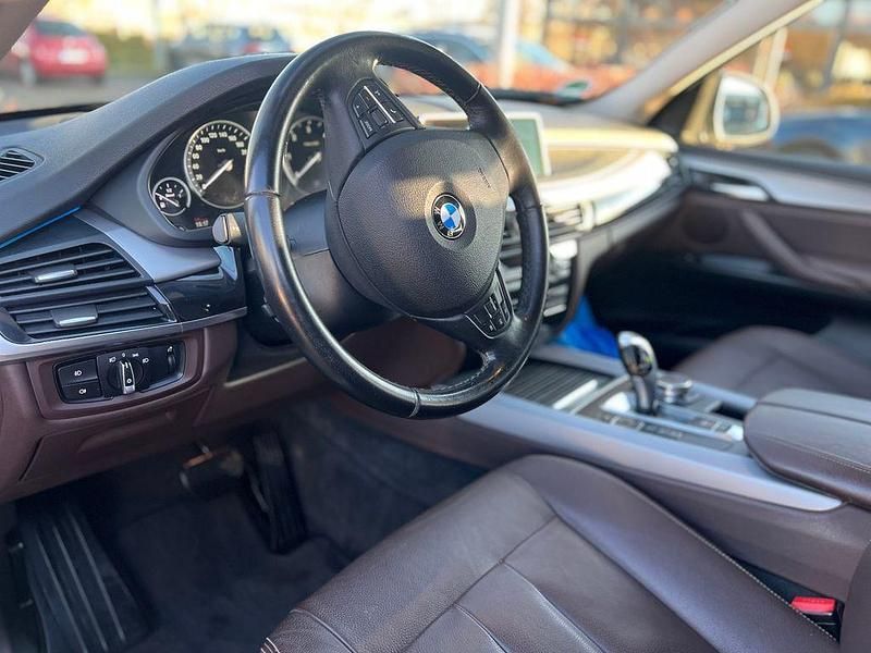 Gebraucht BMW X5 258 PS (189 kW) 2015 Silber SUV