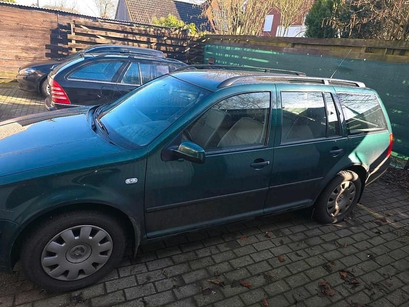 Gebraucht VW Golf IV 105 PS (77 kW) 2002 Grün Kombi