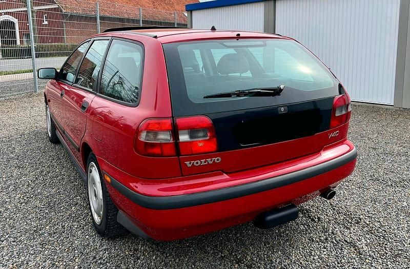 Gebraucht Volvo V40 122 PS (89 kW) 1997 Kombi