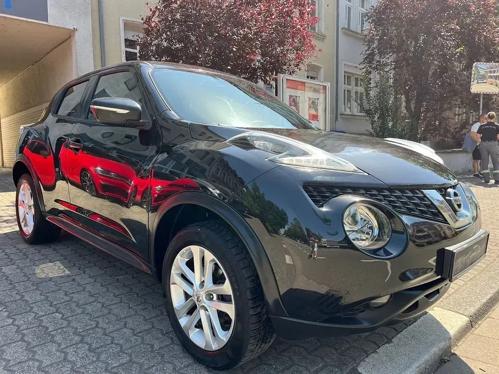 Gebraucht Nissan Juke Tekna 117 PS (86 kW) 2017 Schwarz SUV