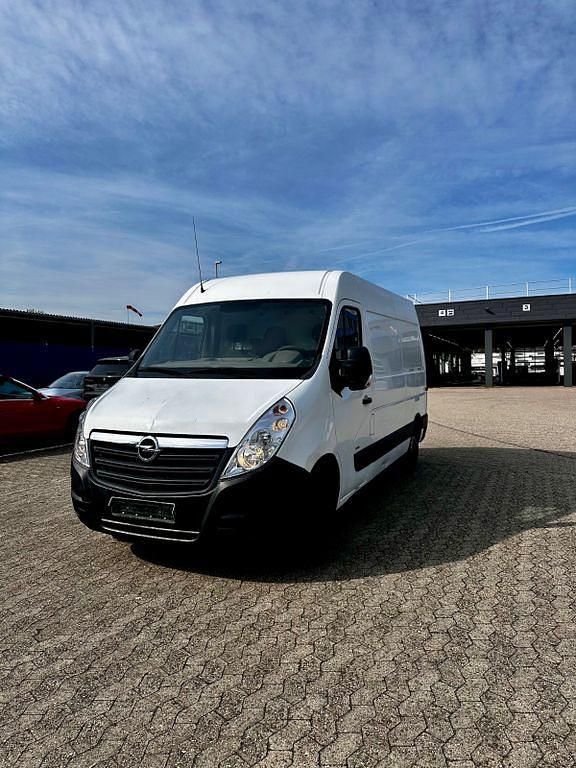 Gebraucht Opel Movano 125 PS (91 kW) 2013 Weiß Van / Kleinbus