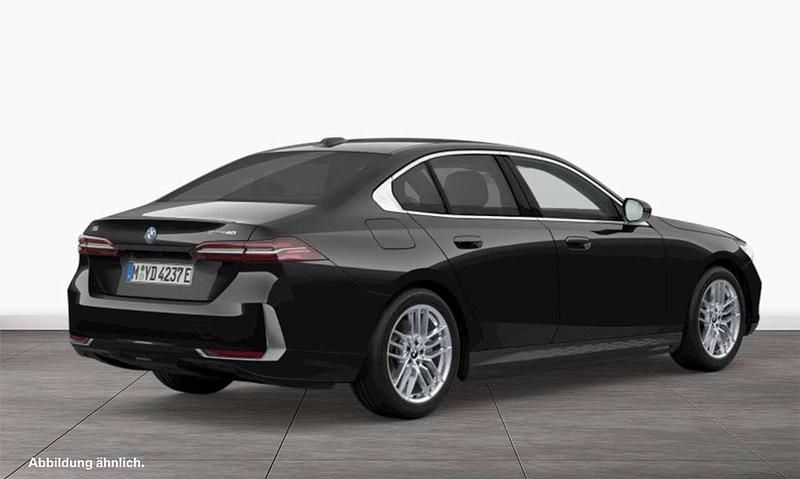 Gebraucht BMW i5 250 kW (340 PS) 2024 Saphirschwarz Limousine