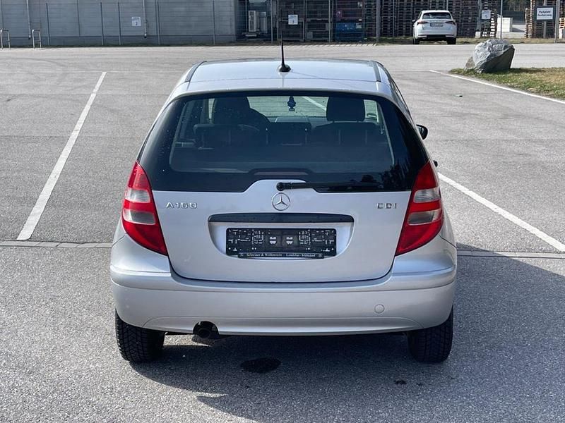 Gebraucht Mercedes A160 82 PS (60 kW) 2005 Silber Van / Kleinbus