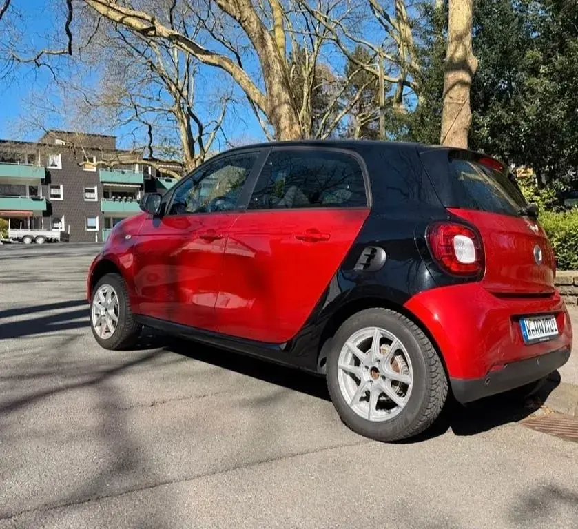 Gebraucht Smart ForFour 71 PS (52 kW) 2018 Rot Kleinwagen