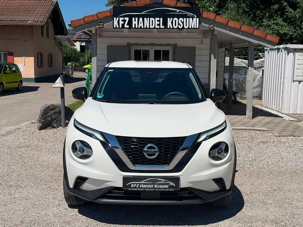 Gebraucht Nissan Juke Acenta 114 PS (83 kW) 2022 Weiß SUV