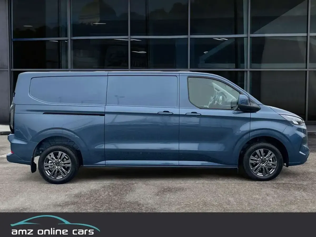 Neu Ford Transit Custom Limited 170 PS (125 kW) 2026 Blau Limousine