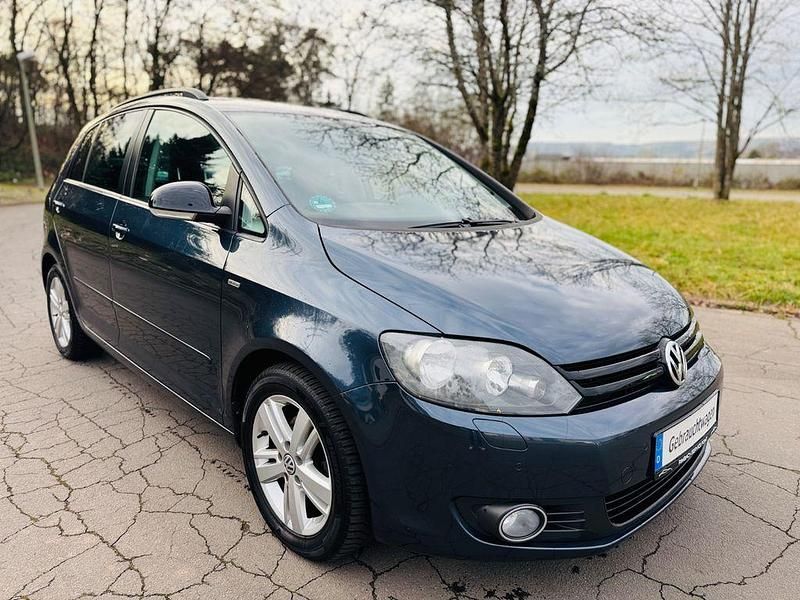 Blau Gebraucht 2012 VW Golf VII Match Limousine | 6.990 € (Fairer Preis) - Bild 1/4