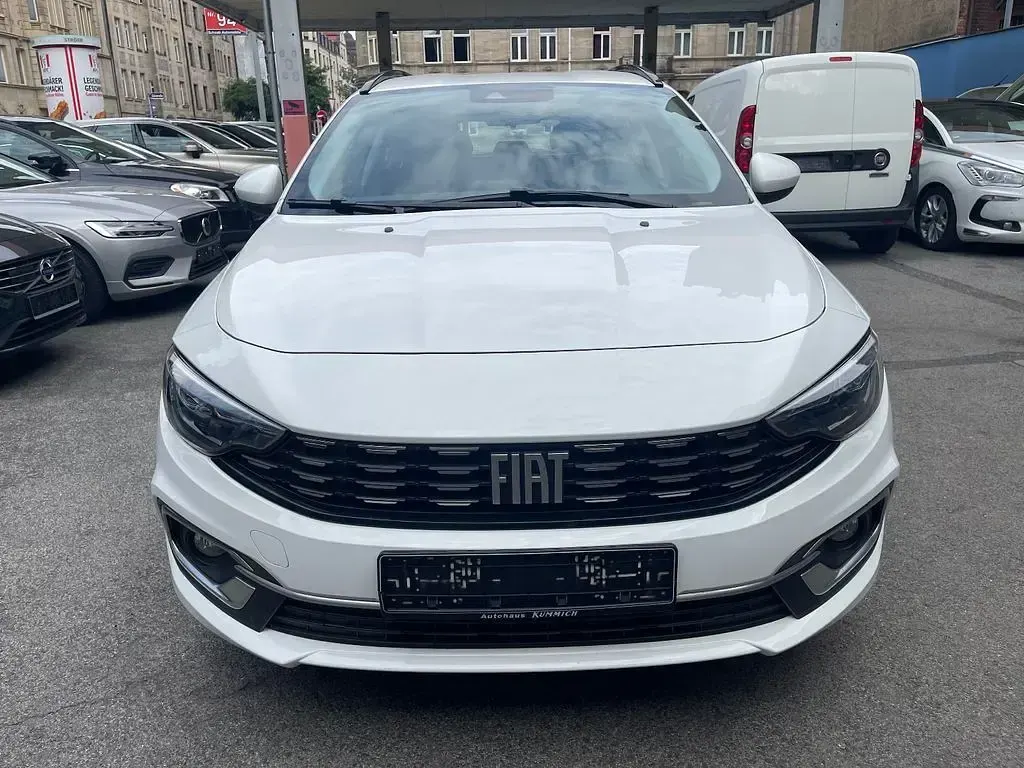 Gebraucht Fiat Tipo Life 95 PS (69 kW) 2021 Weiß Limousine