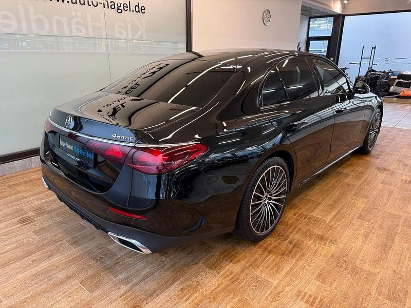 Gebraucht Mercedes E400 AMG 381 PS (280 kW) 2025 Schwarz Limousine
