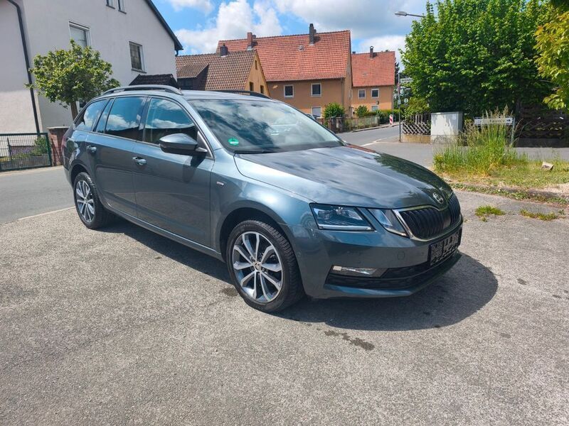 Grau Gebraucht 2017 Skoda Octavia Style Kombi | 15.389 € (Fairer Preis) - Bild 1/4