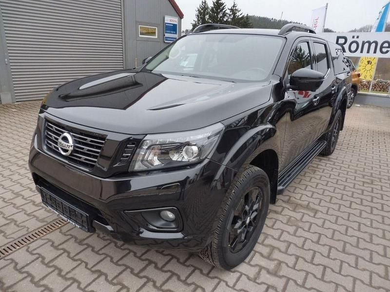Gebraucht Nissan Navara N-Guard 190 PS (139 kW) 2020 Schwarz Abholung