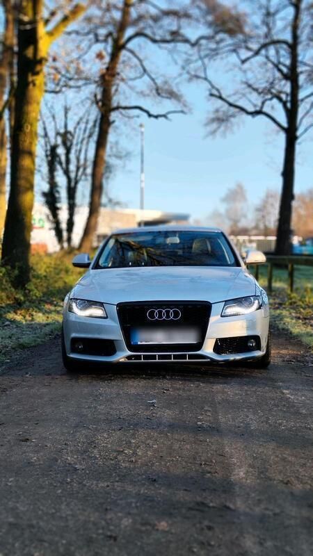 Silber Gebraucht 2008 Audi A4 Limousine | 6.599 € (Fairer Preis) - Bild 1/4