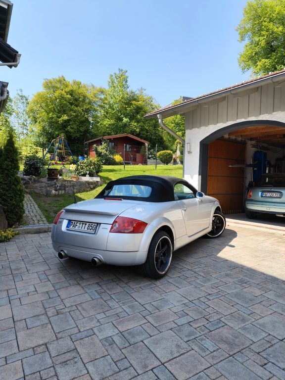 Silber Gebraucht 1999 Audi TT Roadster Sport Cabrio | 4.999 € (Superpreis) - Bild 1/4
