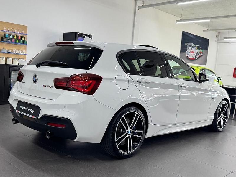 Gebraucht BMW M140 Efficient Dynamics 340 PS (250 kW) 2019 Weiß Kleinwagen