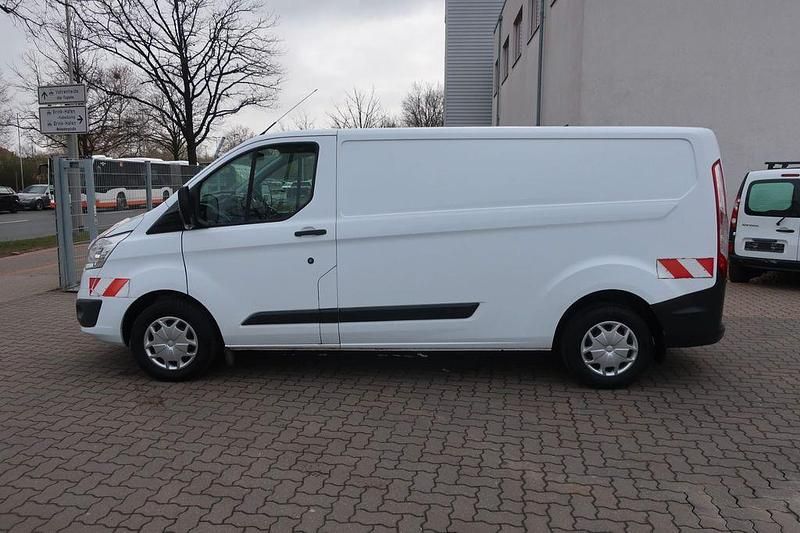 Gebraucht Ford Transit Custom Trend 105 PS (77 kW) 2016 Weiß Limousine
