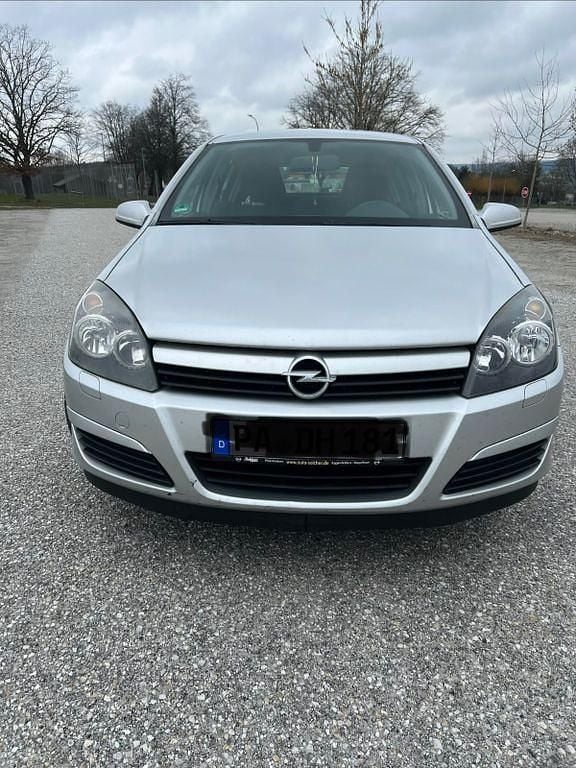 Gebraucht Opel Astra 90 PS (66 kW) 2005 Silber Limousine