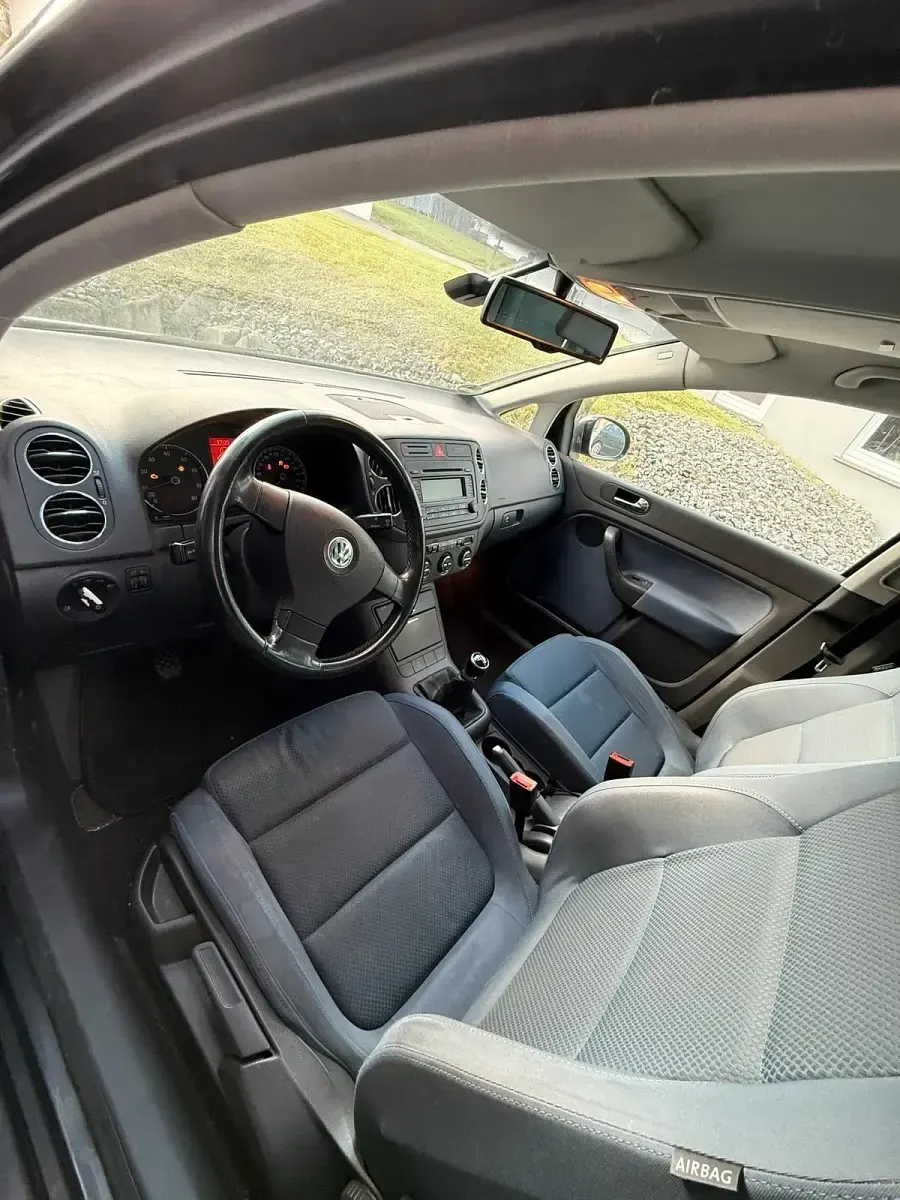 Gebraucht VW Golf V 110 PS (80 kW) 2005 Schwarz Kleinwagen