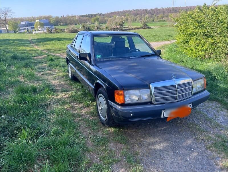 Schwarz Gebraucht 1991 Mercedes 190 Limousine | 3.500 € - Bild 1/4