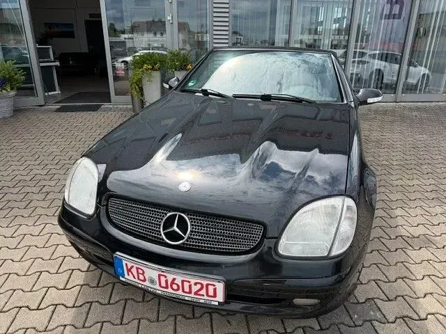 Gebraucht Mercedes SLK200 Edition 163 PS (119 kW) 2003 Schwarz Cabrio