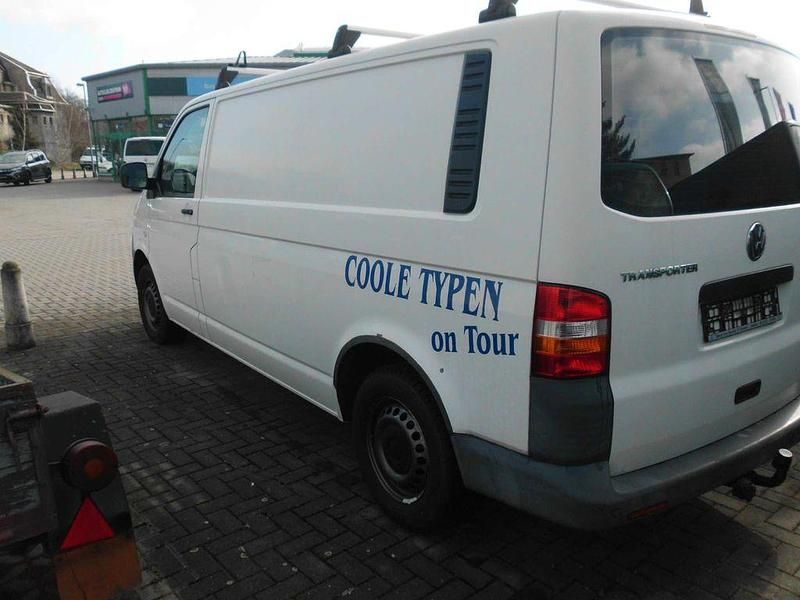 Gebraucht VW Transporter 174 PS (127 kW) 2009 Grau Van