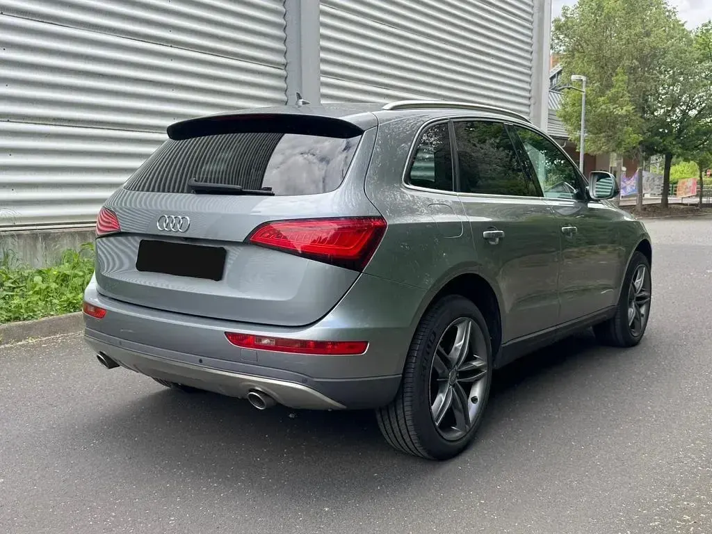 Gebraucht Audi Q5 239 PS (175 kW) 2010 Grau SUV