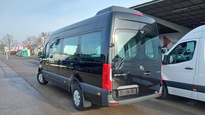 Neu Mercedes Sprinter 170 PS (125 kW) 2025 Schwarz Van