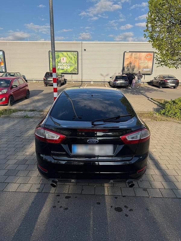 Używany Ford Mondeo 203 KM (149 kW) 2013 Sedan/Limuzyna