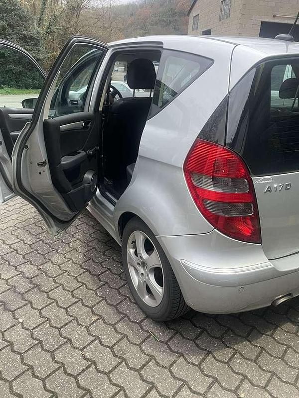 Gebraucht Mercedes A170 Classic 116 PS (85 kW) 2004 Grau Limousine