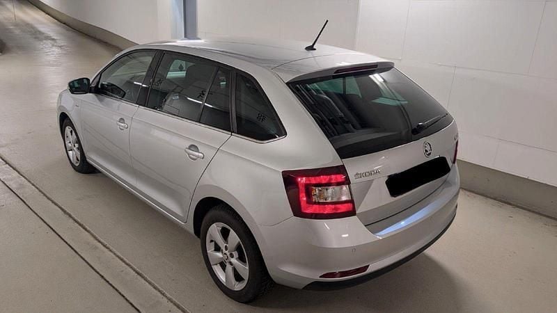 Gebraucht Skoda Rapid Clever 95 PS (69 kW) 2018 Silber Kombi