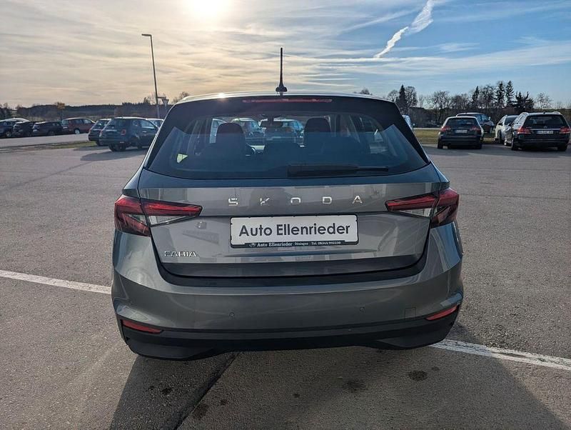 Neu Skoda Fabia Selection 95 PS (69 kW) 2026 Grau Kleinwagen