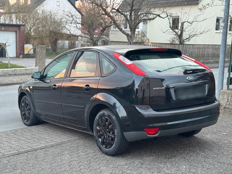 Gebraucht Ford Focus 125 PS (91 kW) 2007 Schwarz Limousine