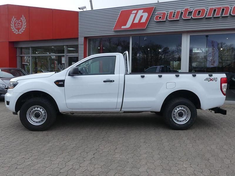 Gebraucht Ford Ranger XL 131 PS (96 kW) 2018 Frozen white Pickup